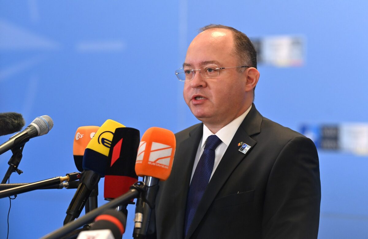 Bogdan Aurescu, discuție telefonică cu șeful adjunct al președintelui Ucrainei. Discuții în marja Summitului NATO de la Vilnius