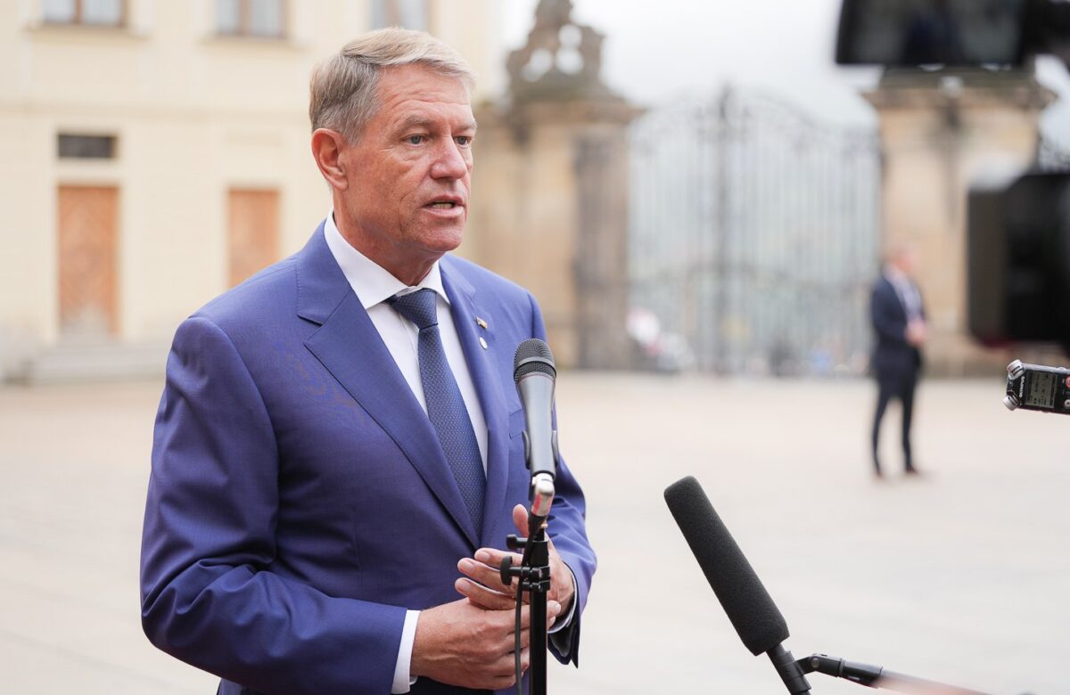 Iohannis, după adoptarea legii pensiilor speciale și interzicerea cumulării pensiei cu salariu de stat: Le aștept la promulgare