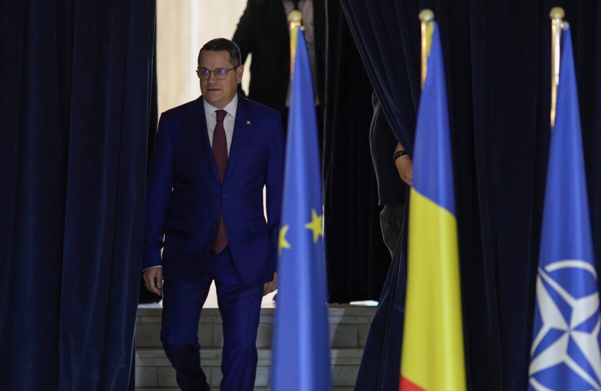 Un lider PNL neagă revenirea lui Eduard Hellving în partid