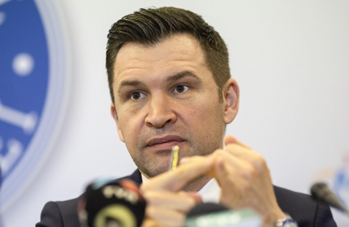 Cum comentează PNL demisiile miniștrilor PSD și cererea lui Ciolacu privindu-l pe șeful liberal al CJ Ilfov: Nu există simetrie în vinovăţie