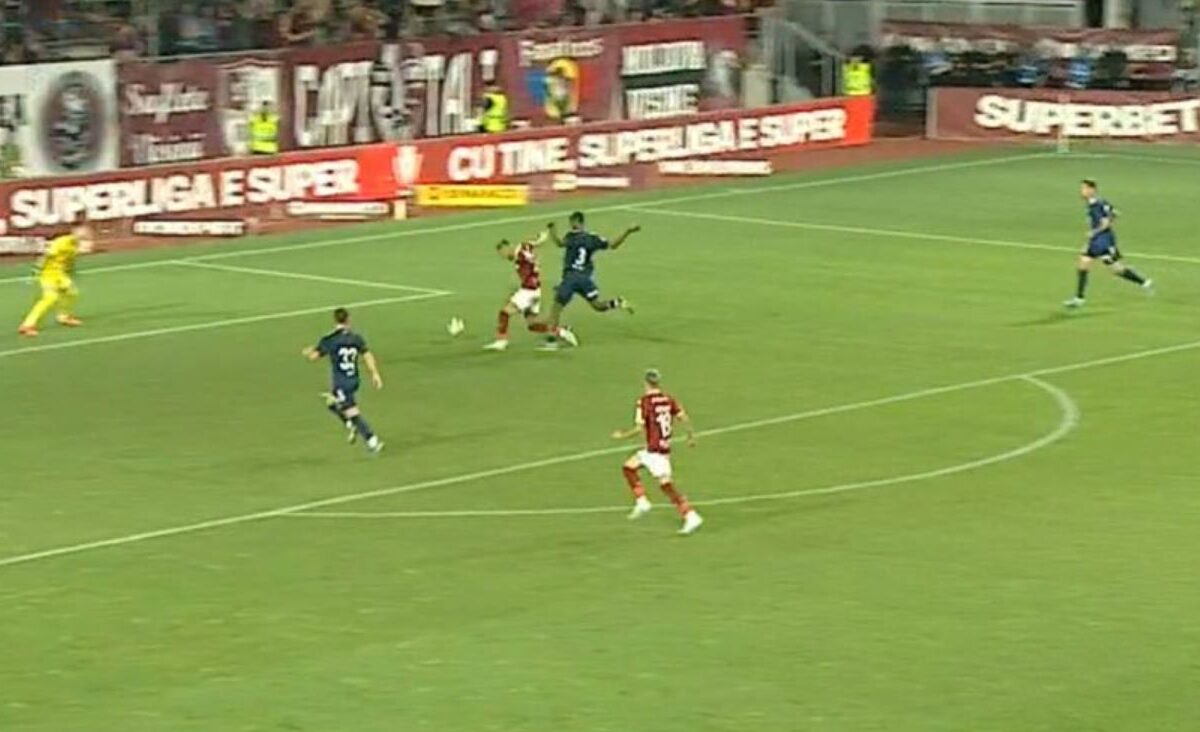 „Centralul” Andrei Antonie, pus la zid de un fost arbitru după Rapid
