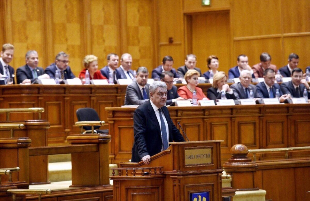 Tudose, atac dur la PNL: Nu președintele PSD are pensie specială, ci al lor