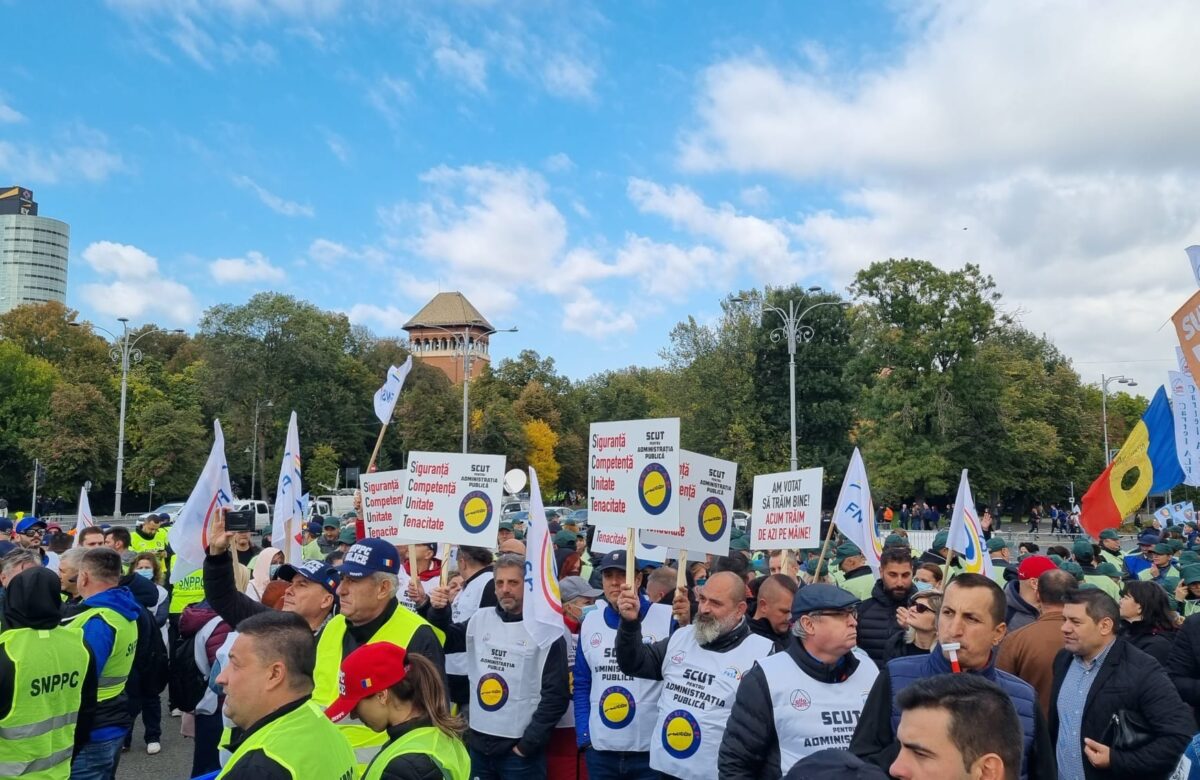 Noi clinciuri între sindicate și Coaliție: „Un atac mișelesc la funcția publică”
