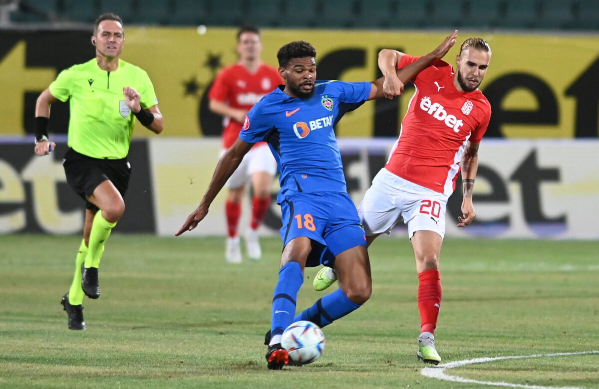 FCSB e umilită în Europa, iar Malcom Edjouma e la un pas de un transfer spectaculos