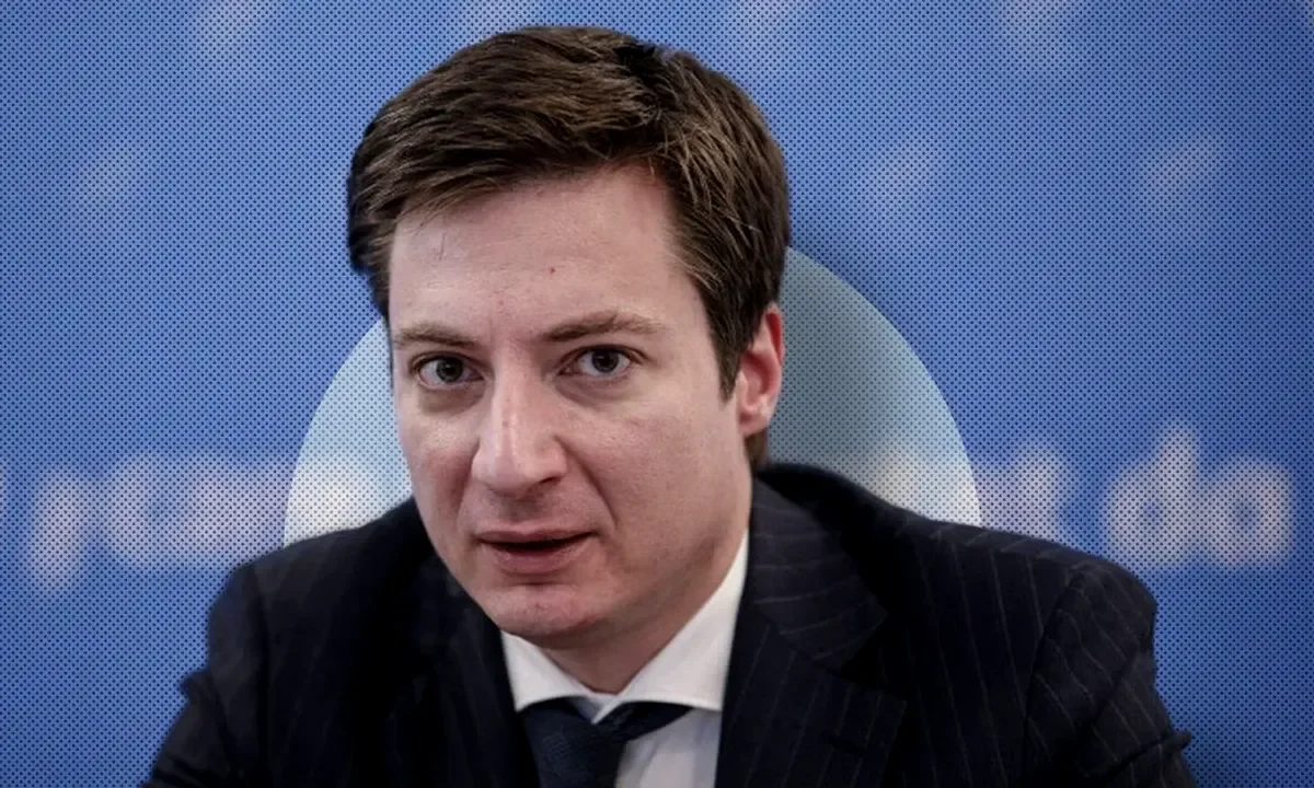 Statul nu are cum să taie accizele alea, că e deja cu chiloții în vine financiar