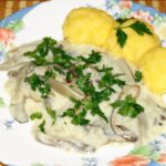 Mâncare delicioasă, ieftină și sățioasă în cel mai scump Post Mare din istoria post-decembristă. Ce poți face cu doar 15 lei