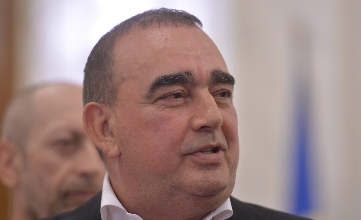 Gigi Nețoiu e convins că a băgat mai mulți bani în fotbal ca Mihai Rotaru