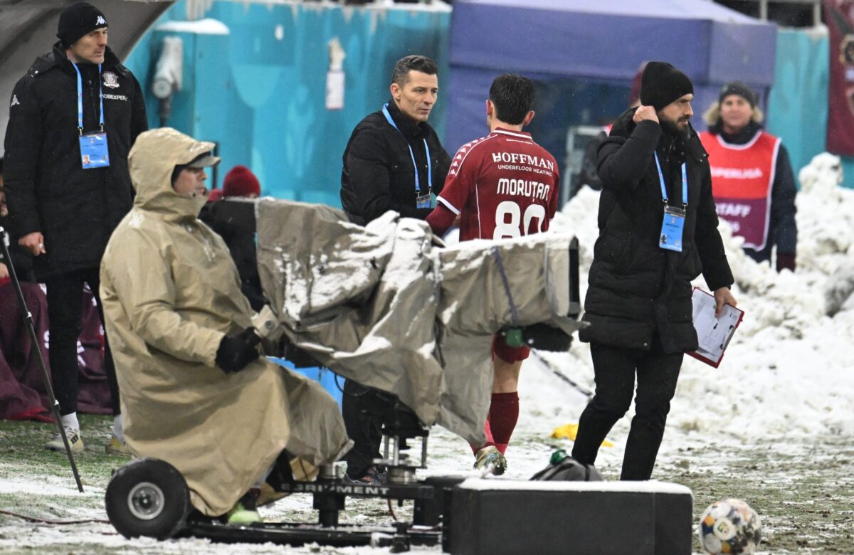 Incredibil! Giovanni Becali îi face echipa lui Gâlcă pentru Moruțan: „Bă, bagă-l în dreapta!”