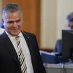 Scrisoarea celor 23 din PNL: gruparea Veștea respinge ultimatumul lui Bolojan și cere încetarea „linșajului politic” intern