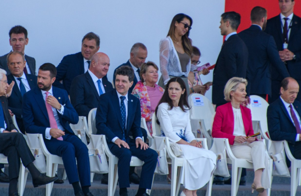 Nicușor Dan și-a încheiat vizita la Paris și merge la Kiev pentru Summitul Ucraina – Europa de Sud-Est: „România este un partener activ şi de încredere”