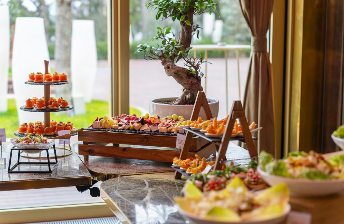 TUYA Bucharest aduce conceptul Home & Office Fine Dining pe piața din România