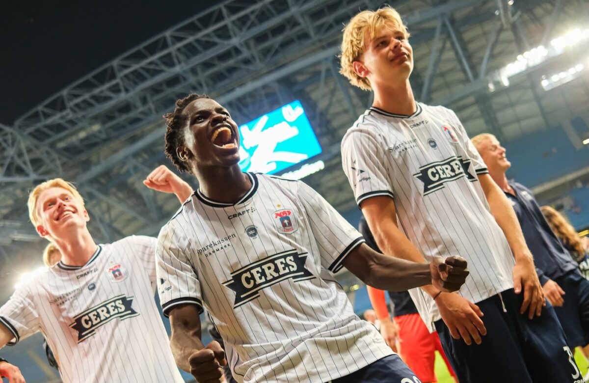 Neverosimil! Cutremur în preliminariile Champions League după ce a întors de la 1-4 și s-a calificat la lovituri de departajare