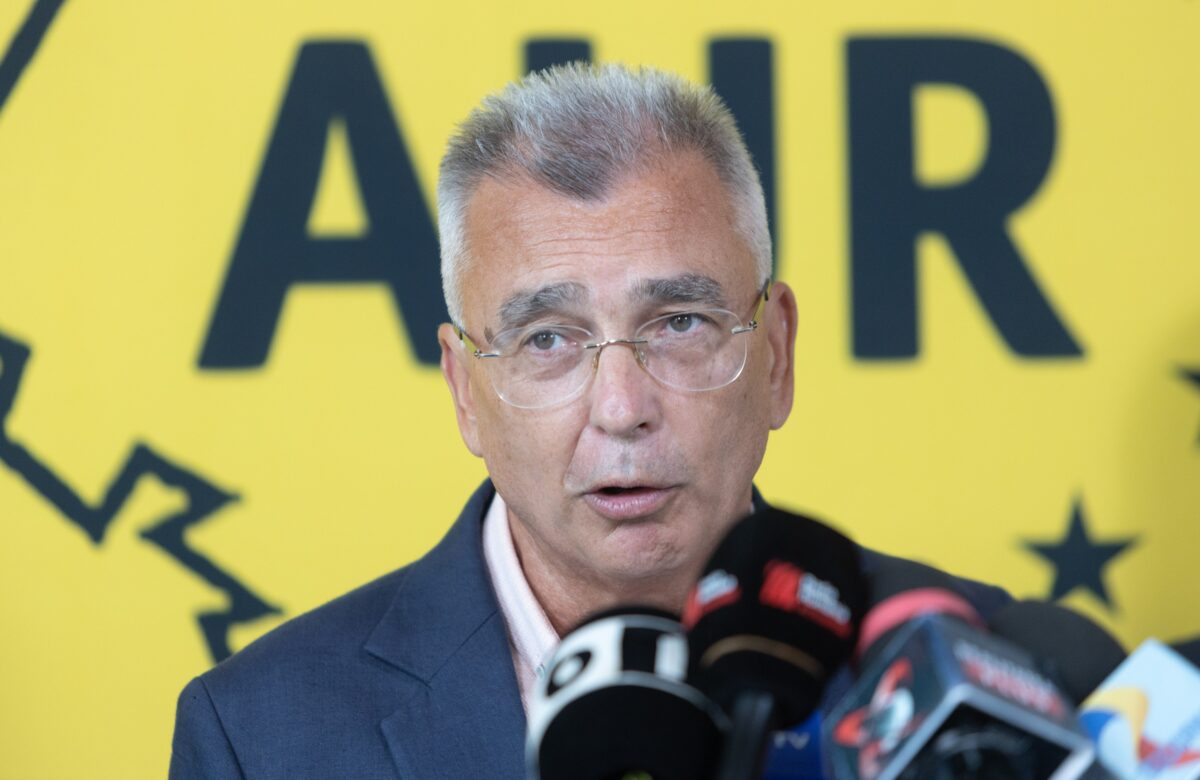 AUR deschide ușa negocierilor cu PSD. Petrișor Peiu: „Dacă ne invită, mergem să discutăm”