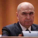 Bolojan consideră eventuala sa demisie din fruntea guvernului drept „iresponsabilă”. Ce soluție propune pentru ieșirea din criza politică