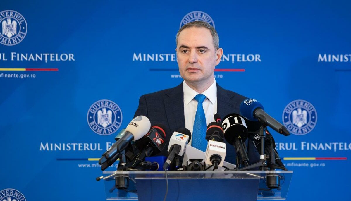 Deficitul bugetar a scăzut la 2,89% din PIB după opt luni, anunță Ministerul Finanțelor